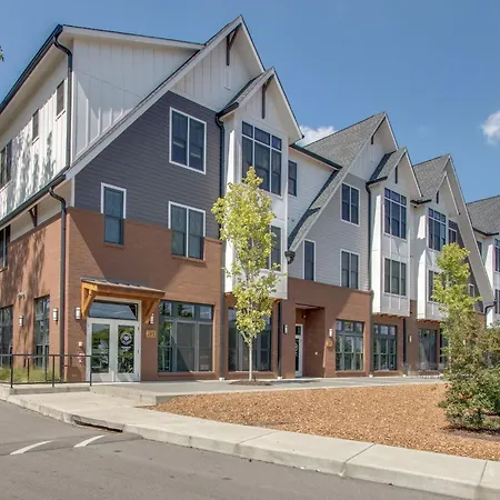New East Nash - King Bed Short Drive To Dwntwn Apartment Nashville Exterior photo